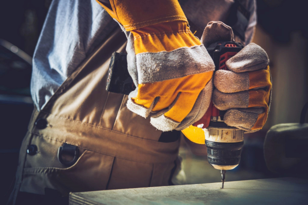 Construction Gloves and Drill